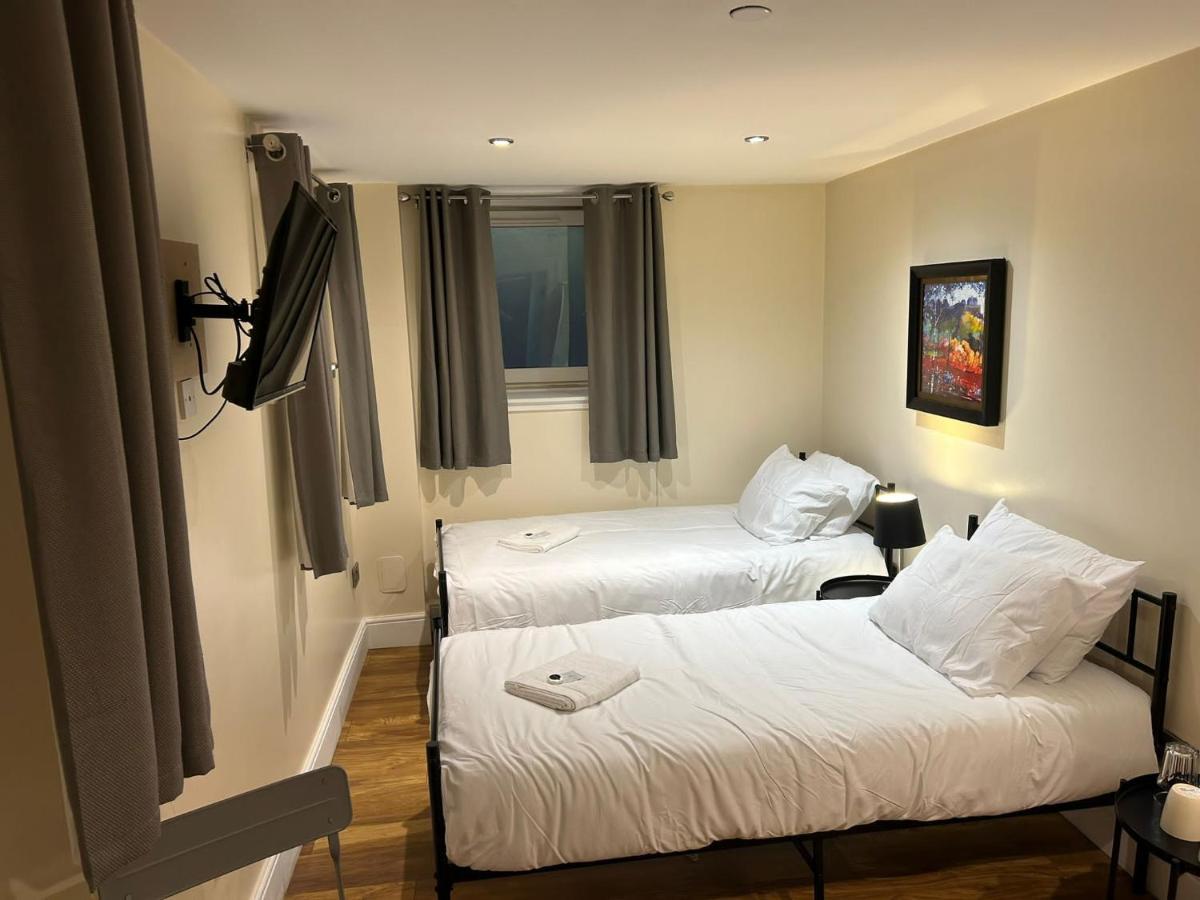 Twin Room With En-Suite Edimburgo Esterno foto